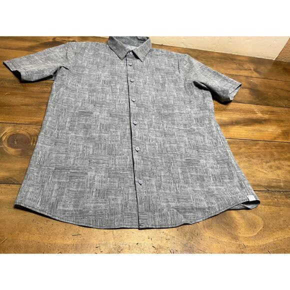 Lululemon Airing Easy Shirt Mens M Gray Performance Stretch Preppy Button Up - Picture 4 of 10